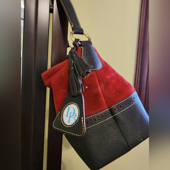 Dooney & Bourke Scarlet & Brown Shoulder Bag - Picture 3 of 8